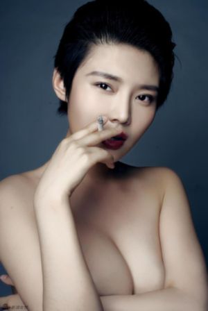 大哥哥你一个人吗