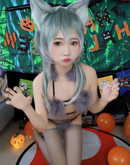 善良的女秘书的目地